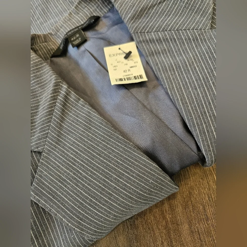 NWT Express Men's Blue/Gray Blazer - 42R